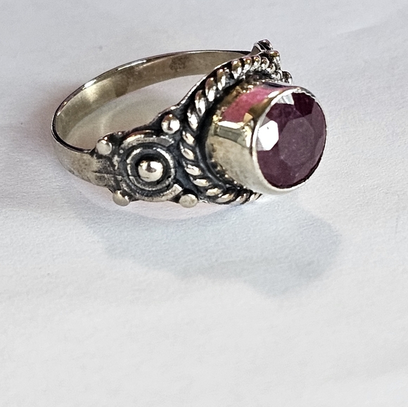 Bali Legacy Niassa Ruby Solitaire Sterling Silver Ring Size 8 ❤️ - Picture 11 of 12